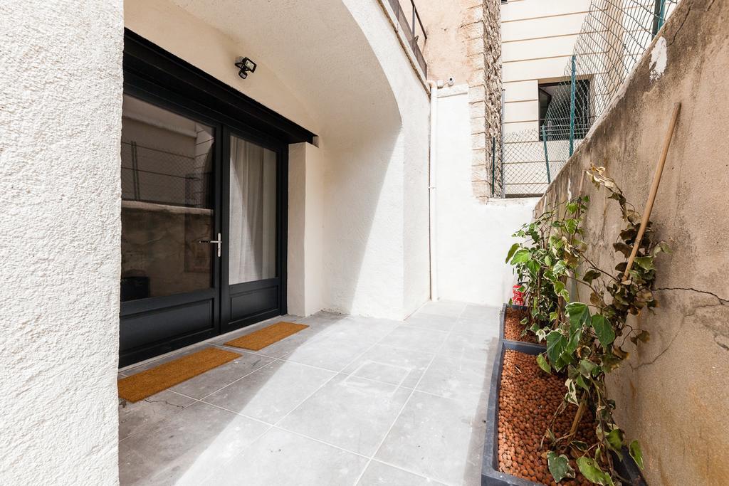 Chez Nous - 7 Appartements Sur Le Vieux Port Marseille Eksteriør bilde