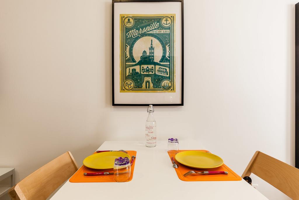 Chez Nous - 7 Appartements Sur Le Vieux Port Marseille Eksteriør bilde