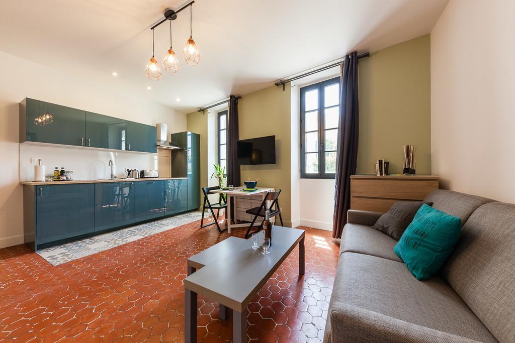 Chez Nous - 7 Appartements Sur Le Vieux Port Marseille Eksteriør bilde